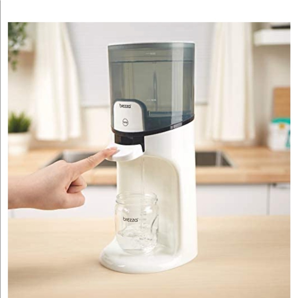 Baby Brezza instant warmer